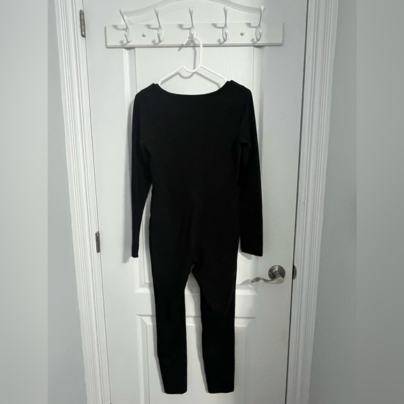 Wilfred Black Scoop-Neck Long-Sleeve Jumpsuit - Picture 3 of 3